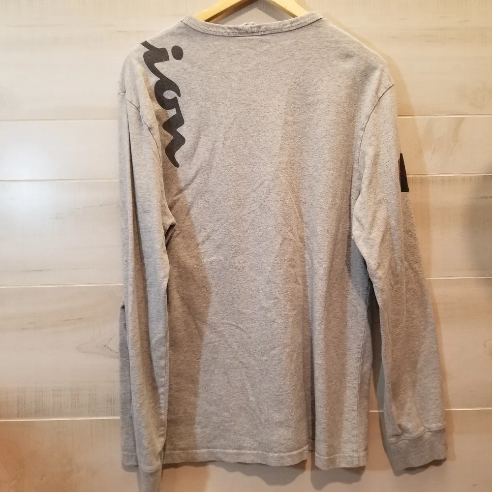 {L} Champion Heritage Tee Long Sleeve Spellout Logo Gray